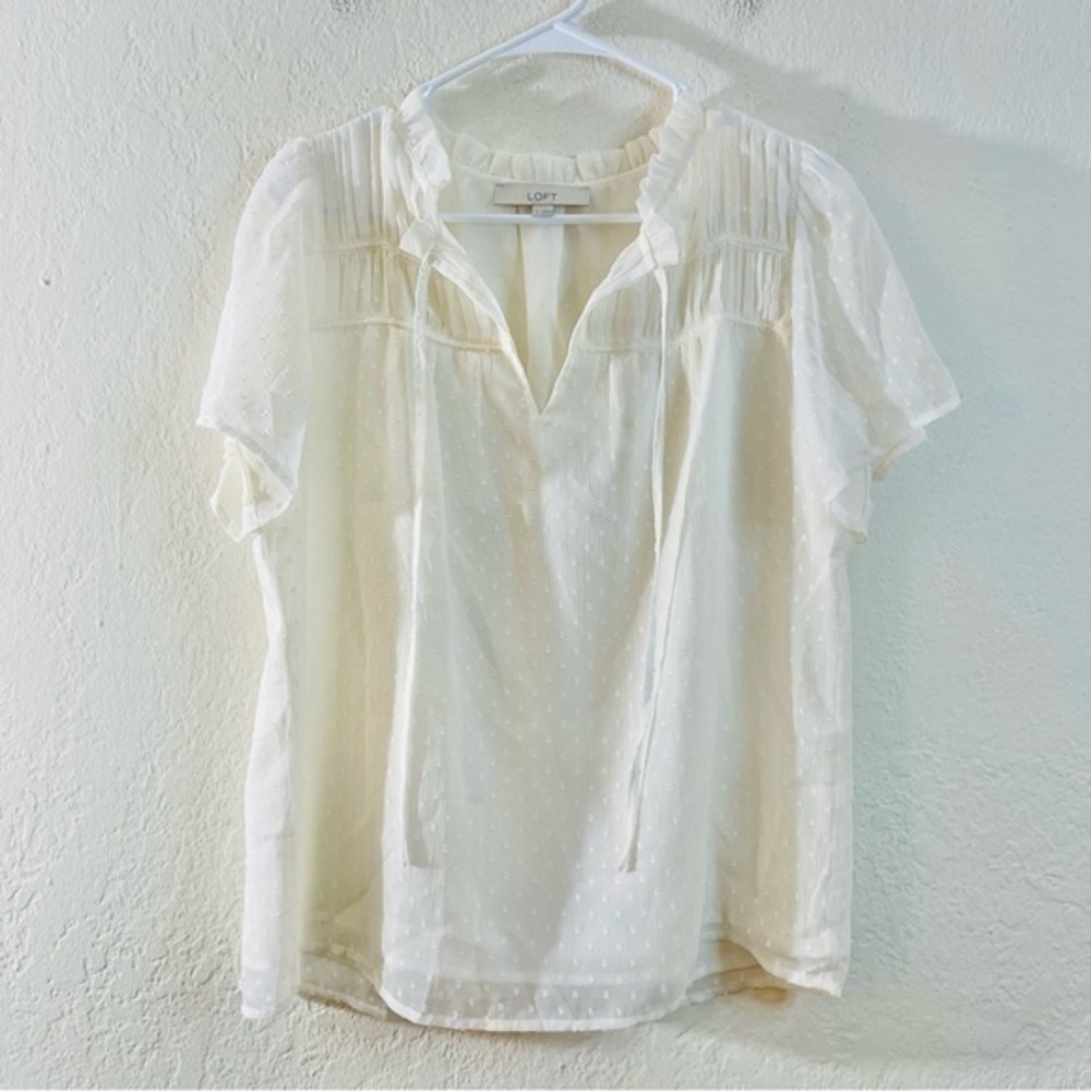 Loft Ruffle Neckline Short Sleeve Blouse Women Size Small White